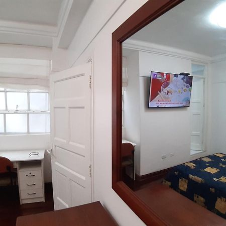 Apartamento Lindo - A 2 Cuadras De La Plaza De Armas Y Del Palacio De Gobierno ลิมา ภายนอก รูปภาพ