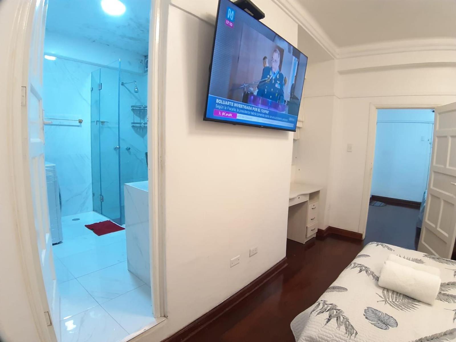 Apartamento Lindo - A 2 Cuadras De La Plaza De Armas Y Del Palacio De Gobierno ลิมา ภายนอก รูปภาพ